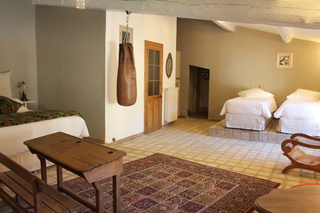La Demeure Bed And Breakfast Aubais Exterior photo